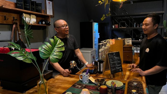 Pamit Ngopi, Berawal dari Home Brewers Menjelma Jadi Coffee Shop