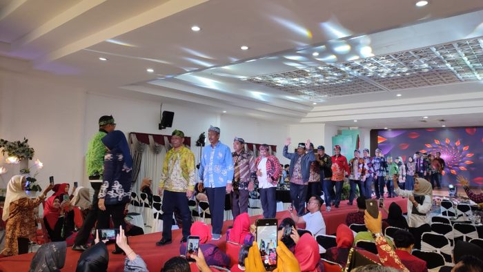 Batik Khas Bontang Resmi Diluncurkan Pemkot Bontang