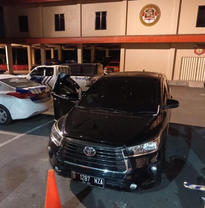 Mobil Innova 10 Hari Terparkir di BSD Tanpa Pemilik, Warga Curigai Hasil Penggelapan Rental