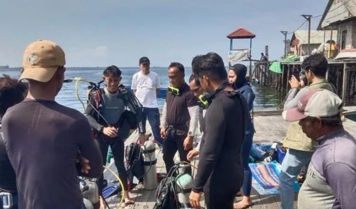 Tingkatkan Pelayanan Wisata Terumbu Karang, Warga Malahing Ikuti Uji Sertifikasi Pemandu Selam