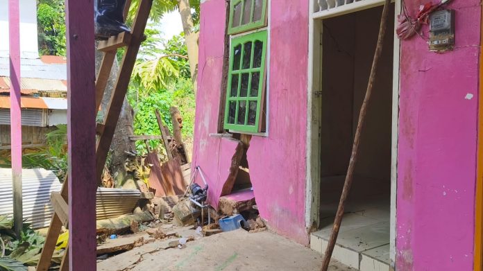 Satu Rumah di Gang Atletik Terdampak Longsor, Beberapa Bagian Rumah Alami Kerusakan