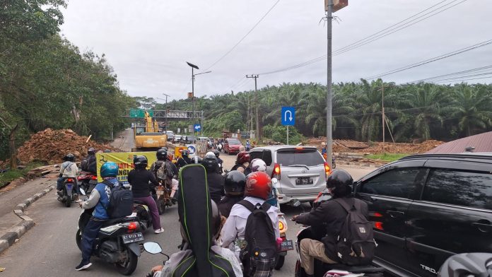 Ini Penyebab Macet Parah di Jalan Cipto Mangungkusumo