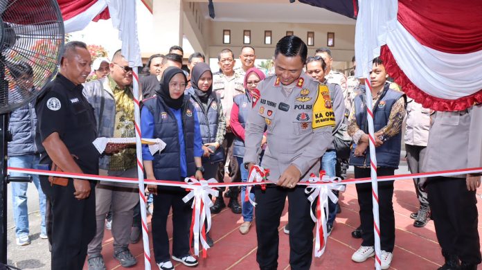 Resmikan Media Center Bontang Presisi, Kapolres Ingin Hilangkan Sekat Polisi dan Rekan Media!