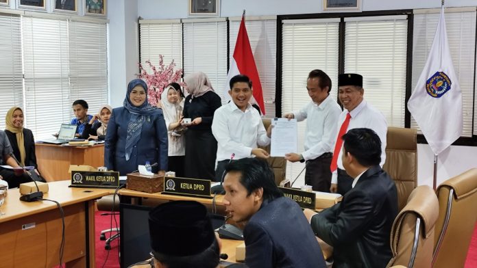 DPRD Bontang Sahkan Revisi Tata Tertib, Komisi Berganti Nama dan Aturan Rapat Disesuaikan