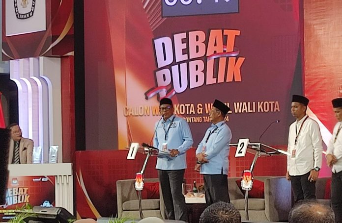 Disorot Soal Banjir, Begini Tanggapan Basri saat Debat Paslon