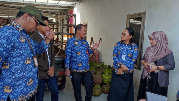 Warga Keluhkan HET LPG 3 Kg Harga Rp 21 Ribu Dijual Rp 35 Ribu, DKUMPP Cek Agen dan Pangkalan