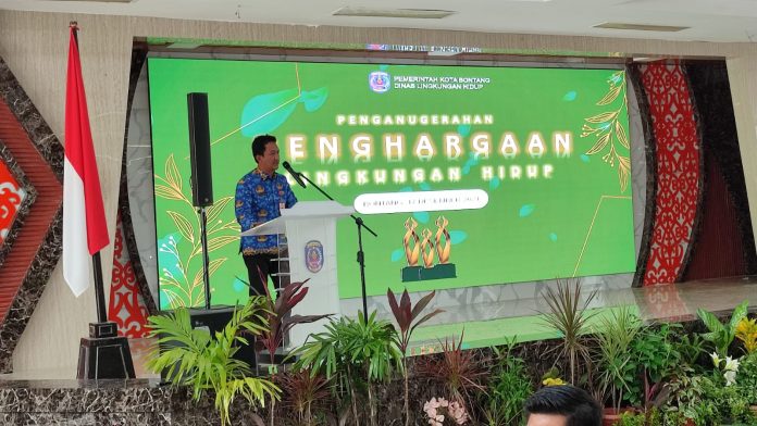 Pemkot Berikan Penghargaan Lingkungan Hidup 2024 Kepada Sekolah, Perusahaan, dan Kelurahan