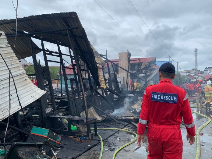 Damkar Bantah Isu Munculnya Api di Jalan Parangtritis Dari Anak Main Korek