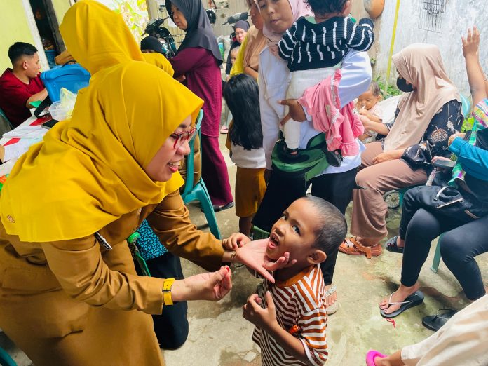 Pelayanan Kesehatan Posyandu ILP Nusa 2 Satimpo Diikuti Balita Hingga Lansia