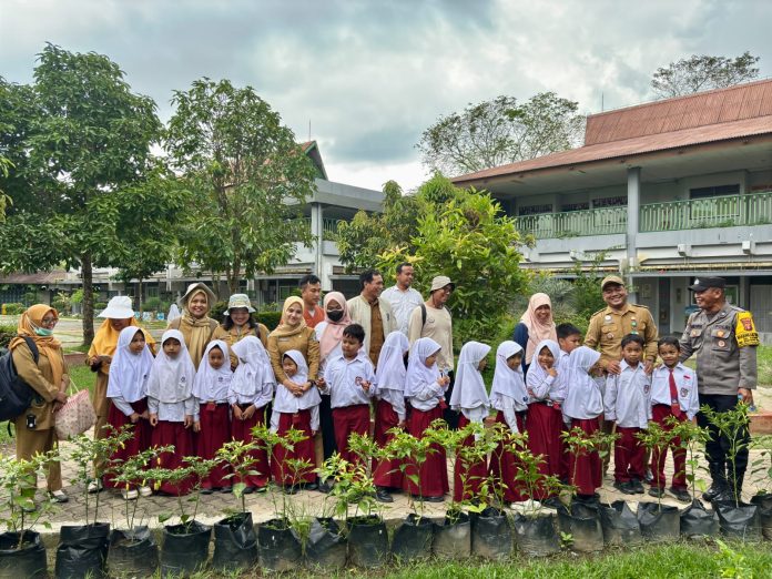 DKP3 Monitoring Ketahanan Pangan di SD YPVDP