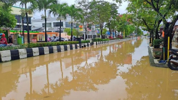 Waspada! BMKG Provinsi Prediksi Air Pasang dan Curah Hujan Tinggi saat Idulfitri 1446 H