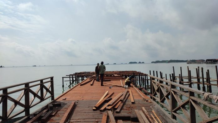 Tahap 2 Pembangunan Pelataran BK Diawali Pembuatan Dermaga