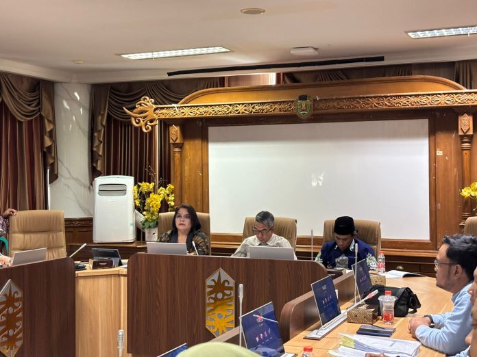 PHK dan Jam OPA Picu Polemik, Bupati Kutim Lakukan Evaluasi Besar-besaran