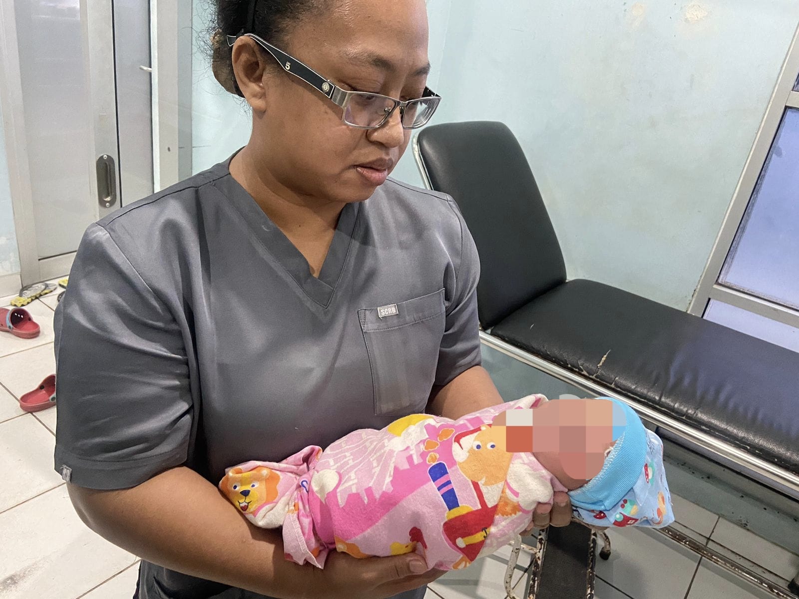 Warga Muara Badak Temukan Bayi Laki-laki di Atas Bak Pick Up