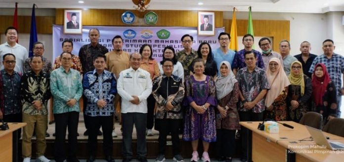 016a2fb6-223a-47e3-afa7-29cd576fb2f6